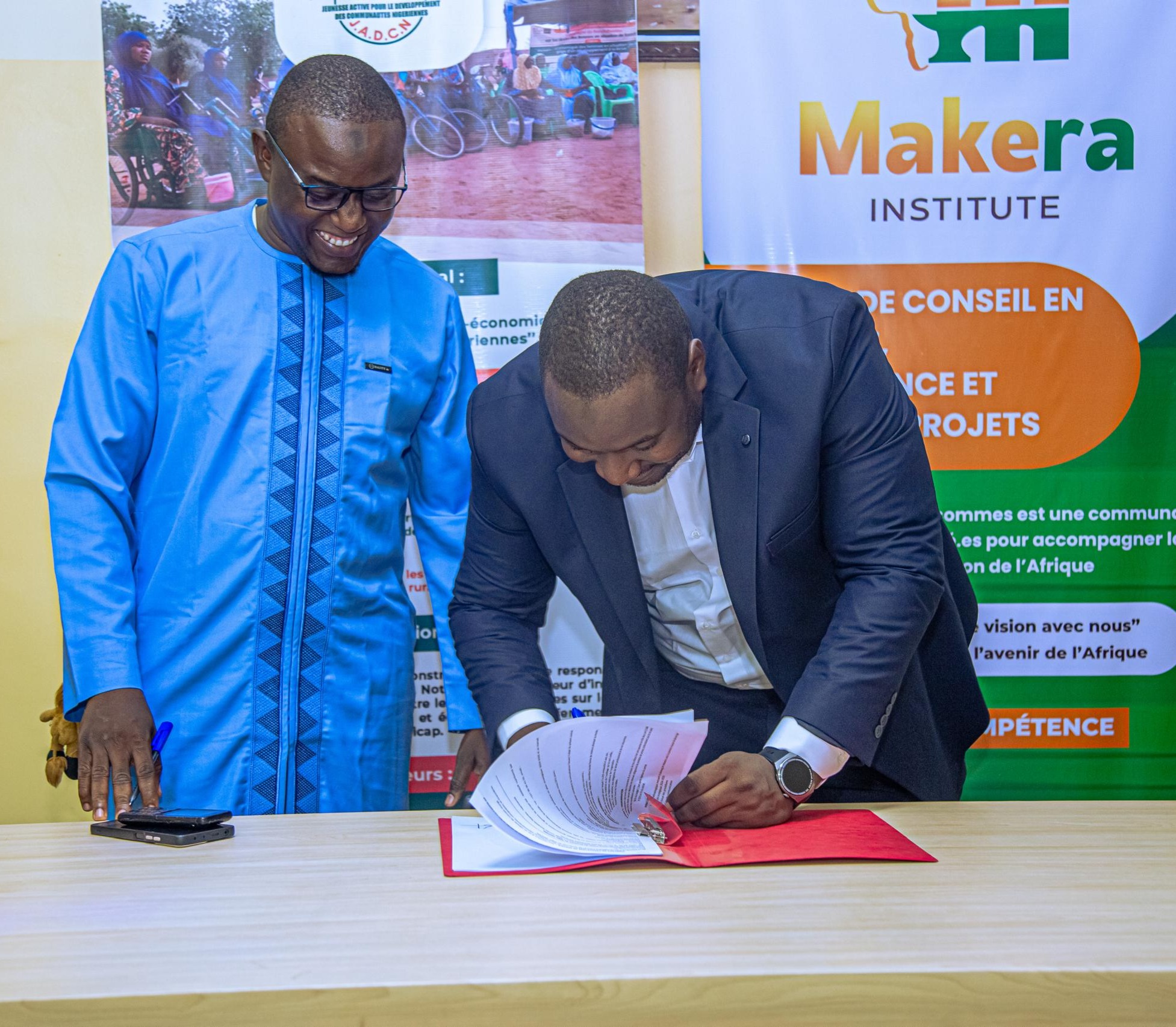 Équipe Makera Institute en réunion